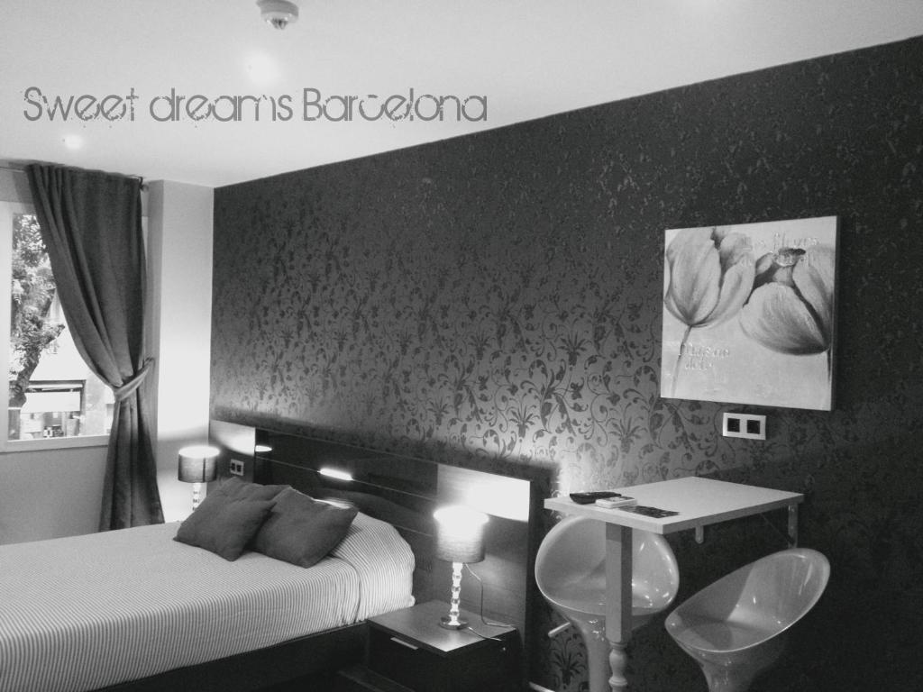 Bcn Condal Hostal برشلونة الغرفة الصورة