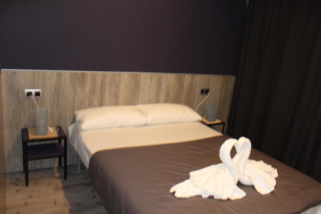 Bcn Condal Hostal برشلونة المظهر الخارجي الصورة