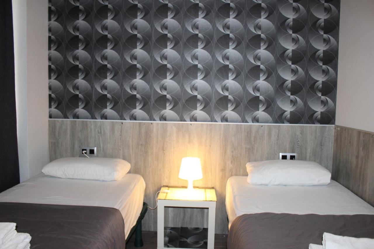 Bcn Condal Hostal برشلونة المظهر الخارجي الصورة